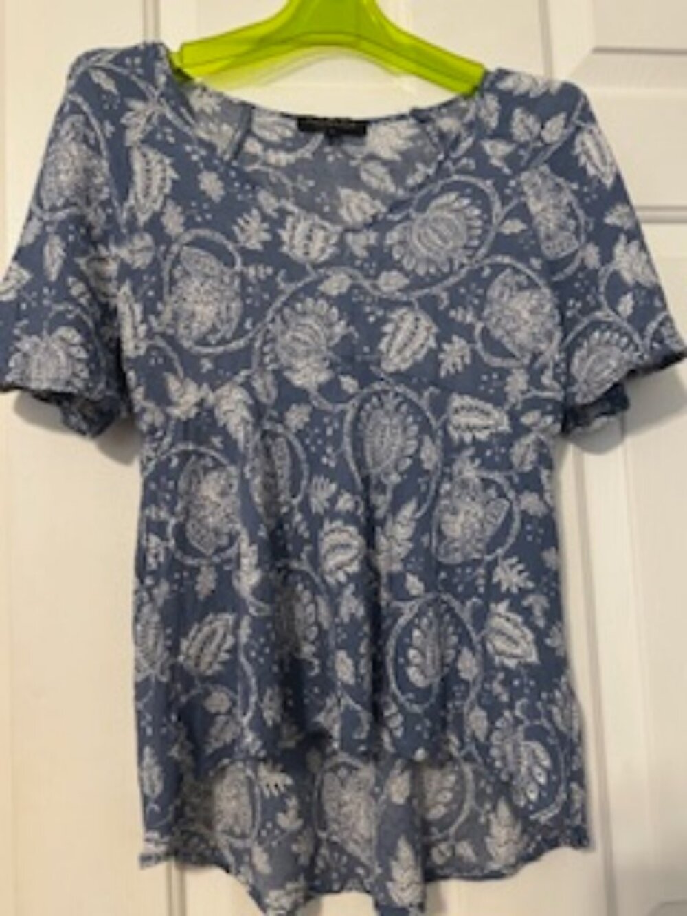Rachel Zoe Empire waist, lightweight, short sleeved